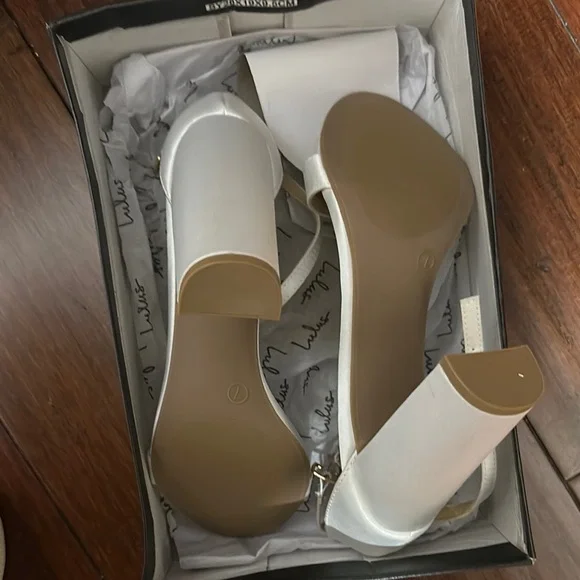 Lulu's Cream Strappy Block Heels - Picture 3 of 3